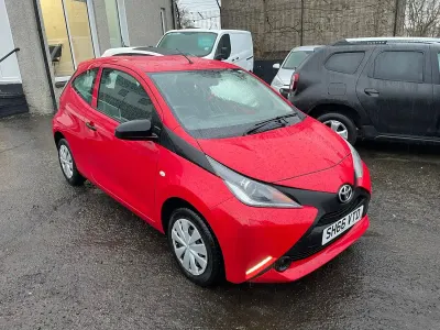 Used Toyota Aygo 68 HP (50 kW) 2017 Red Hatchback