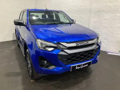 New Isuzu D-Max 163 HP (119 kW) 2025 Biarritz blue Pickup