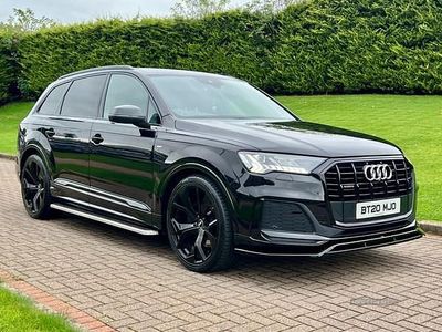 Black Used 2020 Audi Q7 S-Line SUV | £33,495 (Expensive)