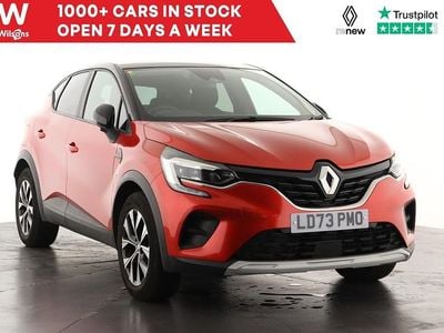 Used Renault Captur Evolution 143 HP (105 kW) 2023 Red/black SUV