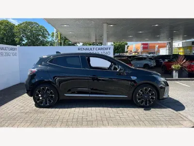 Used Renault Clio V Esprit Alpine 143 HP (105 kW) 2024 Black  Hatchback