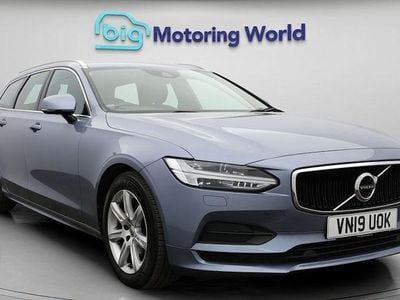 Used Volvo V90 Momentum 190 HP (139 kW) 2019 Blue Estate