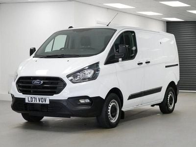 Used Ford Transit Custom 105 HP (77 kW) 2021 White Van