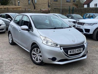 Used Peugeot 208 Access 82 HP (60 kW) 2013 Silver Hatchback