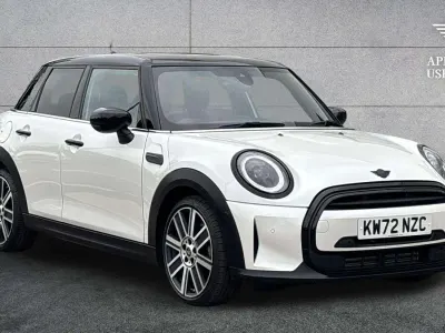 Used Mini Cooper Exclusive 134 HP (98 kW) 2023 White Hatchback