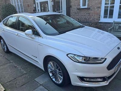 Used Ford Mondeo Vignale 210 HP (154 kW) 2016 White Sedan