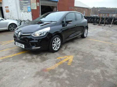 Used Renault Clio Dynamique 2017 Black Hatchback
