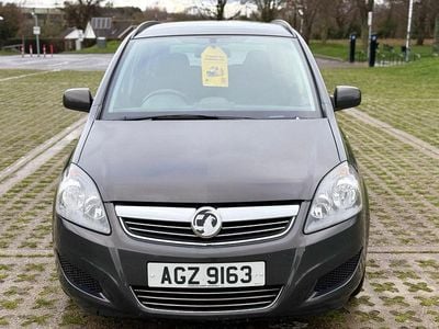 Used Vauxhall Zafira 120 HP (88 kW) 2014 Grey MPV
