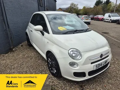 Begagnad Fiat 500 S 69 HK (50 kW) 2014 Vit Halvkombi