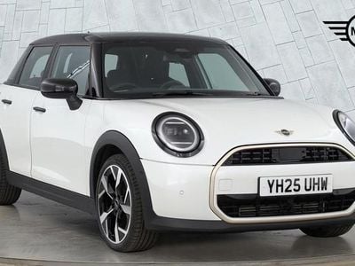Used Mini Cooper Hatch 154 HP (113 kW) 2025 White Hatchback