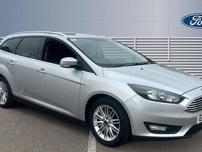 Used Ford Focus Zetec 120 HP (88 kW) 2017 Silver Estate