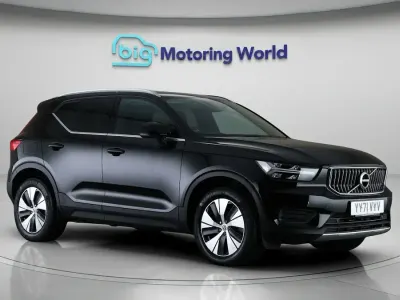 Used Volvo XC40 Core 211 HP (155 kW) 2021 Black SUV