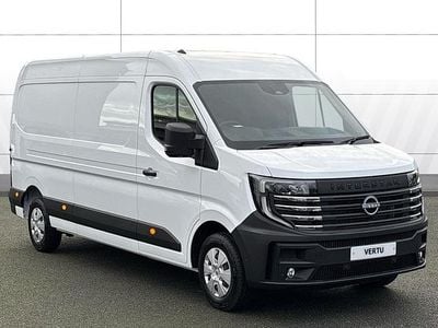 White New 2025 Nissan Interstar Tekna Van | £24,750 (Fair price)