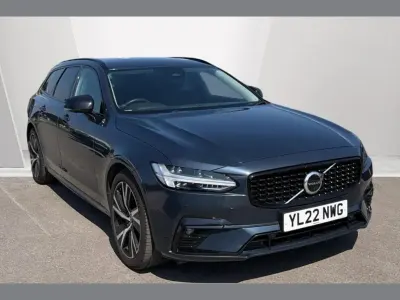 Used Volvo V90 Plus 194 HP (142 kW) 2022 Blue Estate