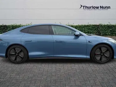 Usado MG IM5 300 kW (408 HP) 2025 Azul Citadino