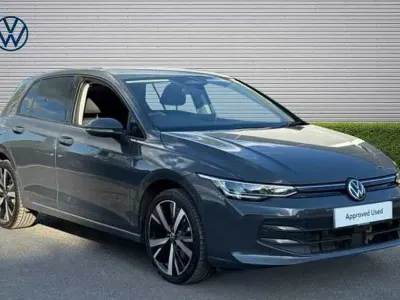 Used VW Golf VIII 204 HP (150 kW) 2025