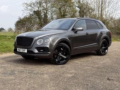 Used Bentley Bentayga 435 HP (319 kW) 2017 Grey SUV