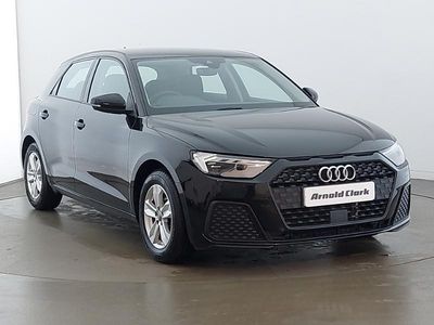 Usado Audi A1 Design 95 HP (69 kW) 2019 Preto SUV