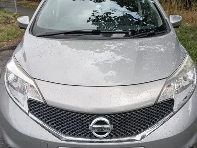 Used Nissan Note Tekna 90 HP (66 kW) 2017 Silver Hatchback