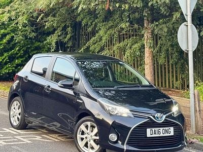 Toyota Yaris Hybrid