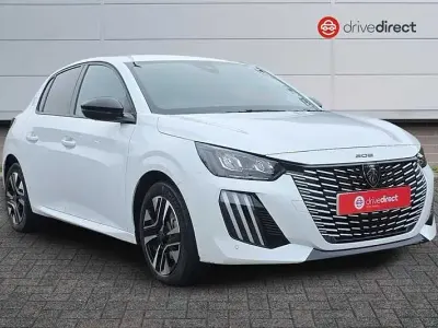 Begagnad Peugeot 208 Allure 100 HK (73 kW) 2024 Vit Halvkombi