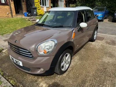 Używany Mini Cooper D Countryman 112 KM (82 kW) 2010 Brązowy SUV