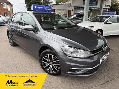 Used VW Golf VII SE 125 HP (91 kW) 2017 Grey Hatchback