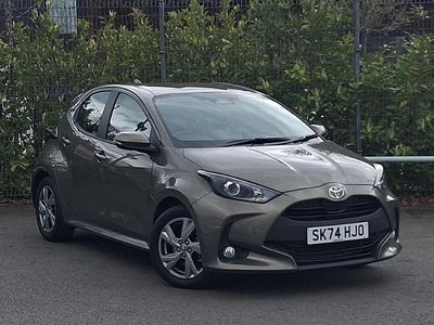 Second-hand Toyota Yaris Hybrid 116 CP (85 kW) 2024 Maro Hatchback