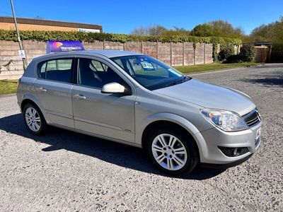 used Vauxhall Astra 1.8i VVT Design 5dr Auto