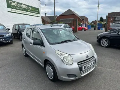 Używany Suzuki Alto 68 KM (50 kW) 2012 Srebrny Hatchback