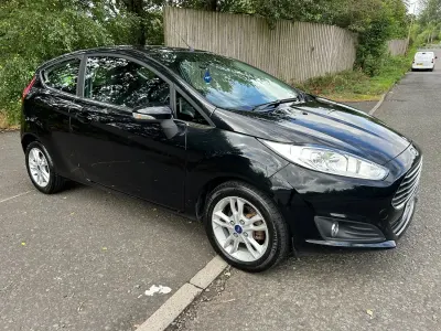 Used Ford Fiesta Zetec 82 HP (60 kW) 2014 Black Hatchback
