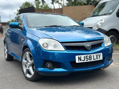 Used Vauxhall Tigra 90 HP (66 kW) 2008 Blue Cabriolet
