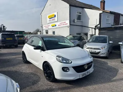 Używany Vauxhall Adam S 70 KM (51 kW) 2016 Biały Hatchback