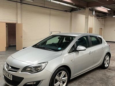 used Vauxhall Astra 1.6i 16V SRi 5dr