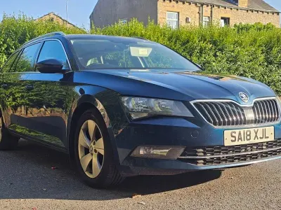 Used Skoda Superb SE 120 HP (88 kW) 2018 Blue Estate