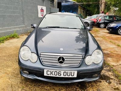 Mercedes C200