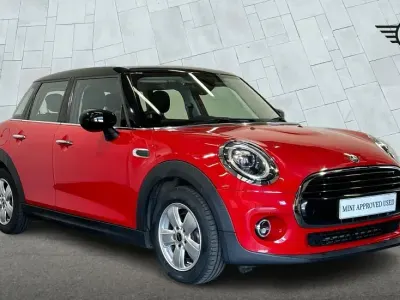 Used Mini Cooper Classic 134 HP (98 kW) 2020 Red Hatchback