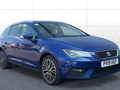 Used Seat Leon XCELLENCE Lux 190 HP (139 kW) 2019 Blue Estate