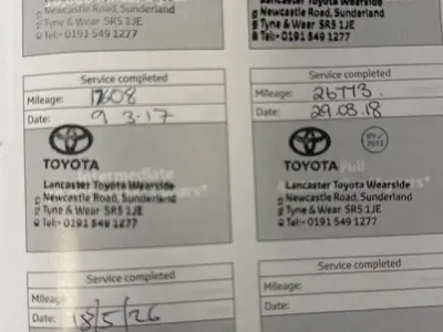 Usado Toyota Yaris Plus 101 HP (74 kW) 2014 Preto Citadino