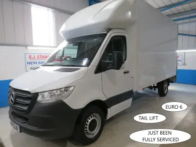Begagnad Mercedes Sprinter Progressive 141 HK (103 kW) 2021 Vit Van