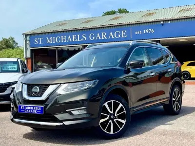 Usado Nissan X-Trail Tekna 159 CV (116 kW) 2021 Verde SUV