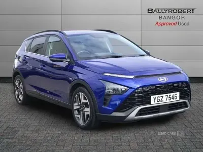 Używany Hyundai Bayon Premium 99 KM (72 kW) 2023 Niebieski SUV