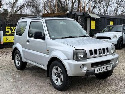 Used Suzuki Jimny 85 HP (62 kW) 2005 Silver SUV
