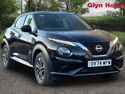 Black Used 2024 Nissan Juke N-Connecta SUV | £18,244 (Fair price)