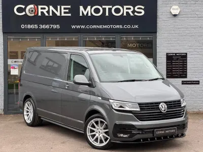 Begagnad VW Transporter Highline 110 HK (80 kW) 2022 Grå Van