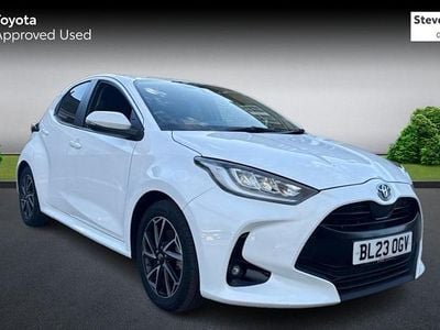 Used 2025 Toyota Yaris Hybrid Design Hatchback | £18,552 (Good price)