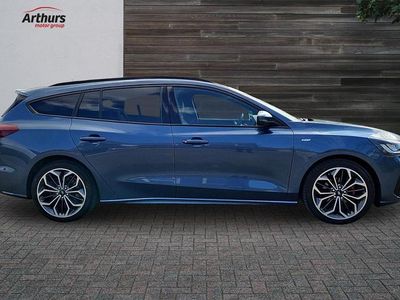 Usado Ford Focus ST-Line 123 HP (90 kW) 2022 Azul Carrinha
