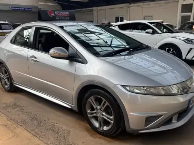 Used Honda Civic SE 2008 Silver Hatchback