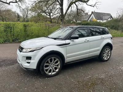 Used Land Rover Range Rover evoque Dynamic 150 HP (110 kW) 2015 White Estate