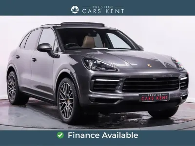 Usado Porsche Cayenne 340 HP (250 kW) 2021 Cinzento SUV